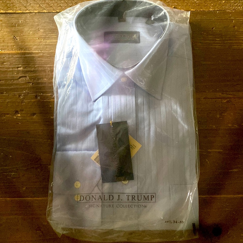Donald J. Trump Men’s dress shirt baby blue